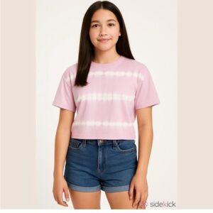 SO cropped short sleeve tee Woman’s Juniors XXL pink & white tie dye